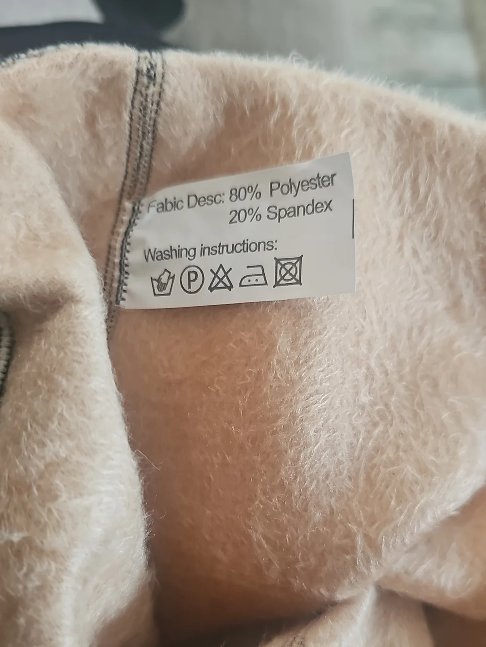 welvgnnce black fleece